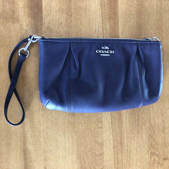 Coach Handbags - COACH COLLETE Dark Purple Eggplant Zippered Wristlet Clutch Wallet 9x5.5" F52153